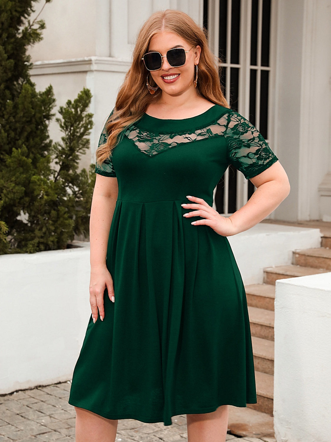 Plus Size Ruched Round Neck Short Sleeve Dress